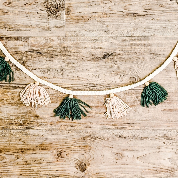 Handmade Garland - Picture 4 of 7